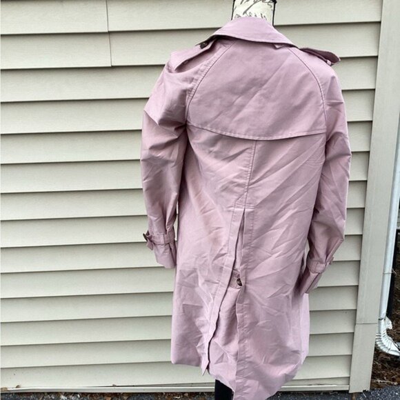 BURBERRY Trench Coat in Pink (4) authentic - Picture 2 of 9